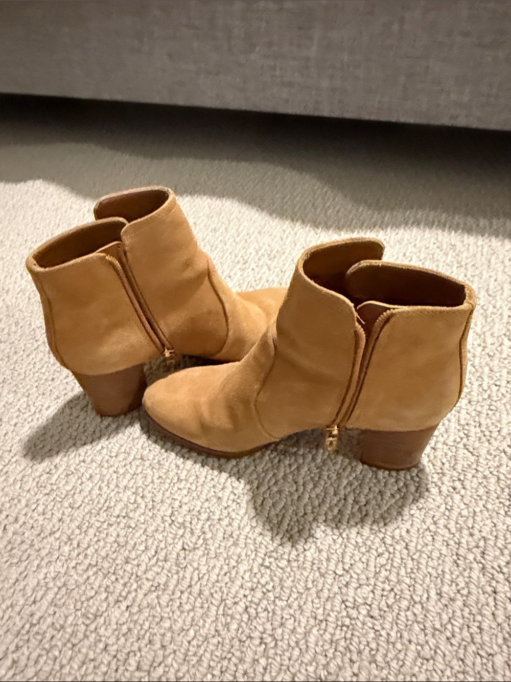 Tory Burch Tan Suede Ankle Booties with Block Heel - Picture 3 of 4